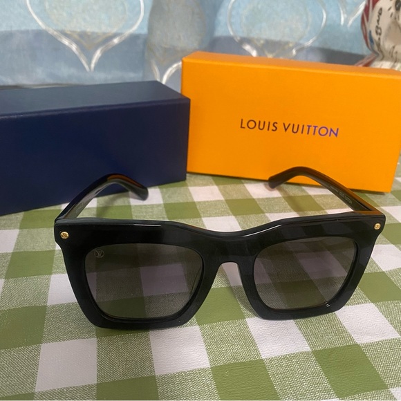 Louis Vuitton Black Sunglasses - Picture 1 of 5